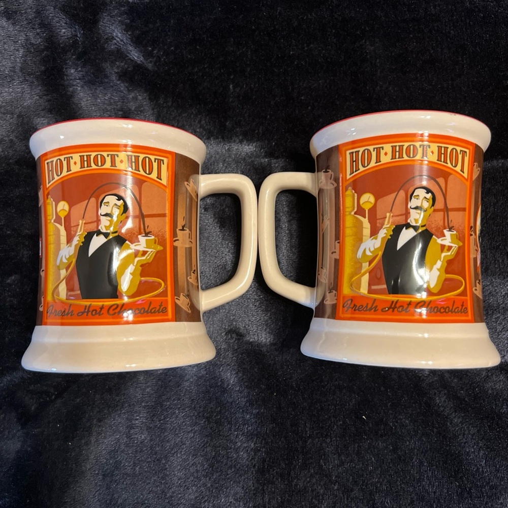 Two Polar Express Fresh Hot Chocolate‎ Mugs Warner Bros. 3-D Collector Mu…